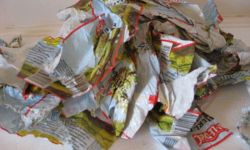 Etiquetas drenadas en el compactador de tornillo